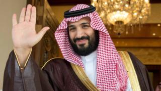Saudi Deputy Crown Prince Mohammed bin Salman waves in Riyadh, Saudi Arabia (11 April 2017)