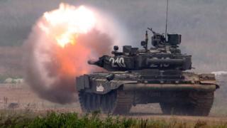 Russian T-80 tank firing, 23 Aug 17
