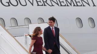 Canada's Prime Minister Justin Trudeau and wife Sophie Gregoire Trudeau arrive ahead of the G20 leaders summit in Buenos Aires, Argentina November 29, 2018.