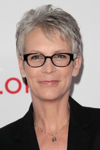 Jamie Lee Curtis chooses short sharp layers to ensure her crop sits close to her head while her different tones of grey add depth and dimension to the cut.