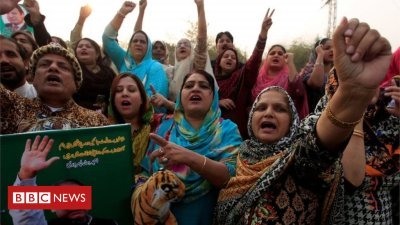 A warfare of nerves among Pakistan's army and Sharif