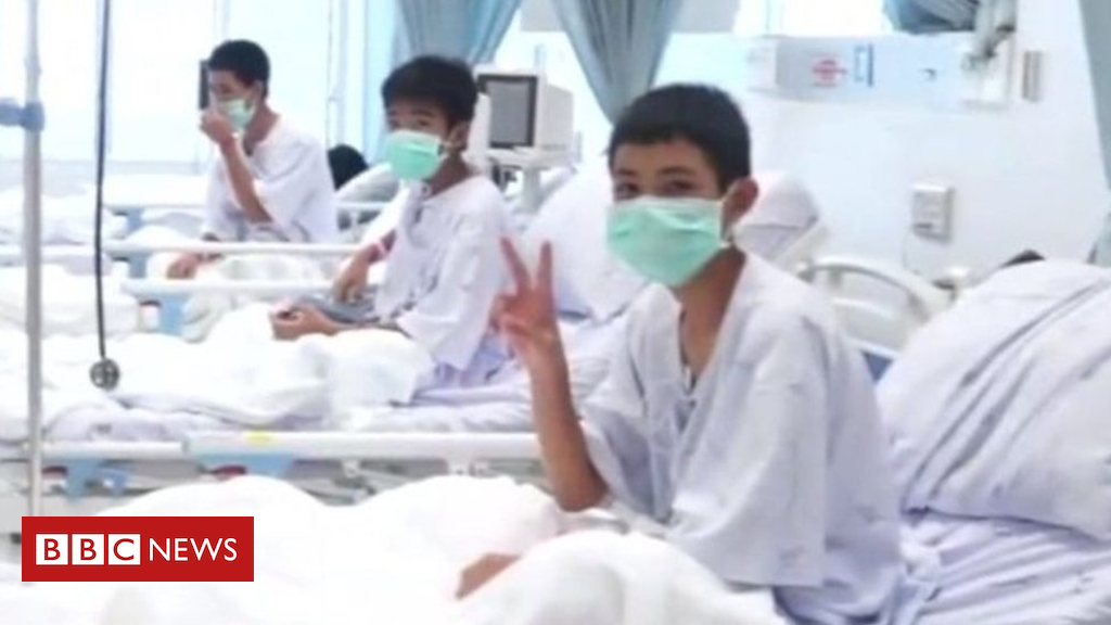 Cave rescue: First pictures of Thai boys in health facility
