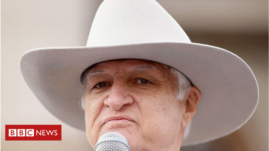 The eccentric MP who is Australia's new powerbroker