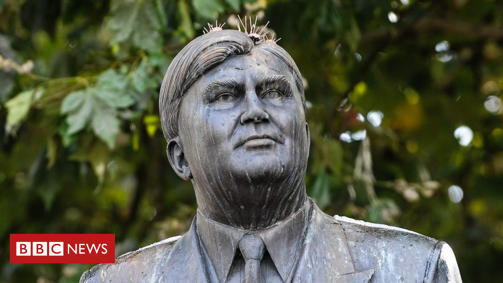 Cardiff Aneurin Bevan statue will get spikes to forestall birds poo