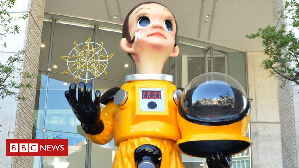 Fukushima kid statue: Citizens whinge about radiation suit