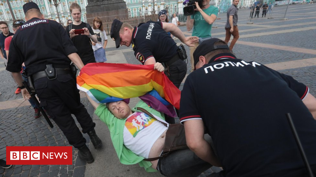 Russia LGBT activists detained all the way through St Petersburg rally