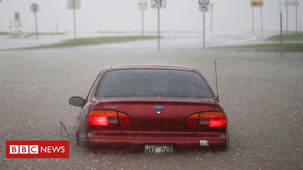 Storm Lane: Hawaii hit via flooding and landslides as storm nears