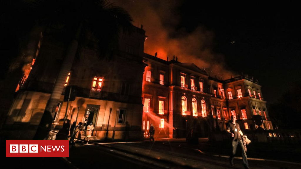 In pictures: Rio museum destroyed in massive blaze