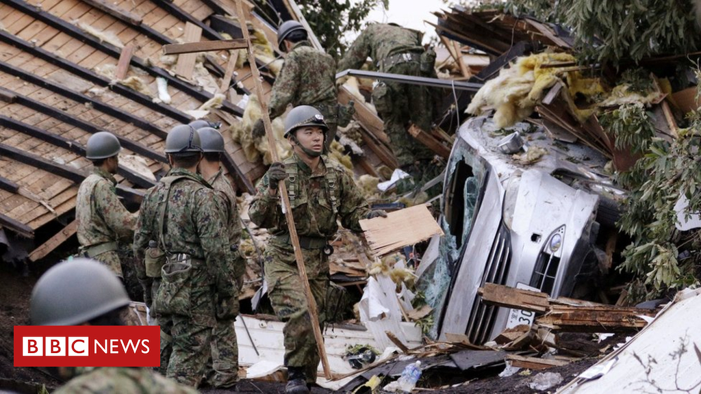 Fears develop for Japan quake survivors as dying toll rises