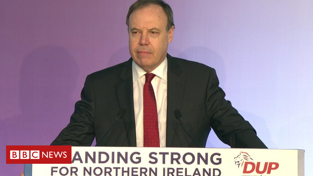 Brexit: DUP deputy chief Nigel Dodds urges PM to 'bin the backstop'
