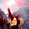 France gas unrest: 'Shame' on violent protesters, says Macron