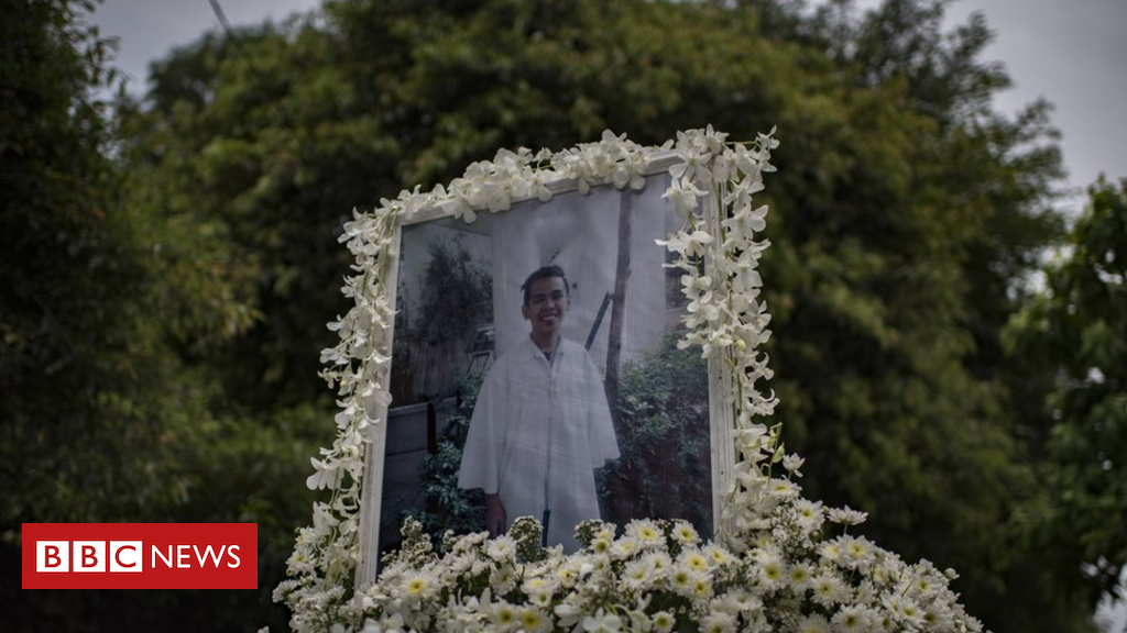 Philippines drug battle: Police found in charge of murdering Kian Delos Santos