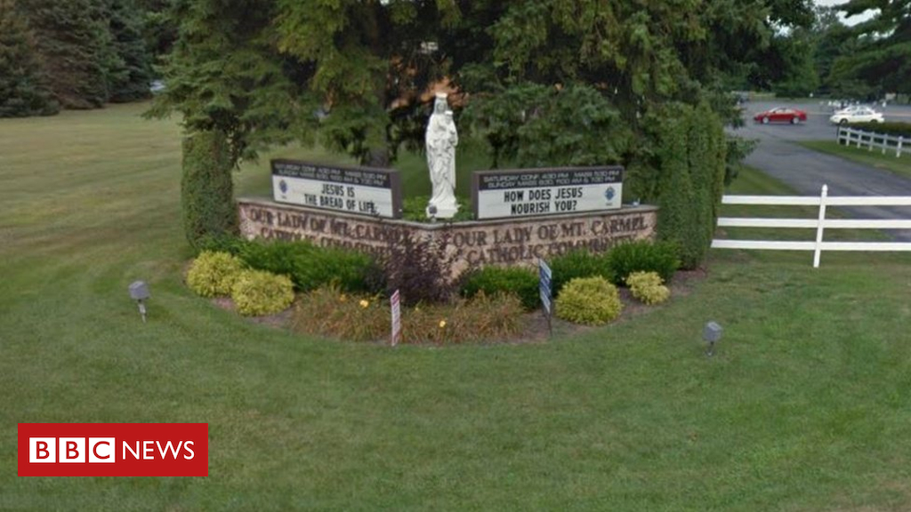 Catholic priest at teenager's funeral condemns suicide