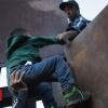 Migrant caravan: US to analyze after child dies in custody at border