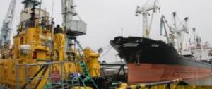 Russia 'partially unblocks' Ukraine ports
